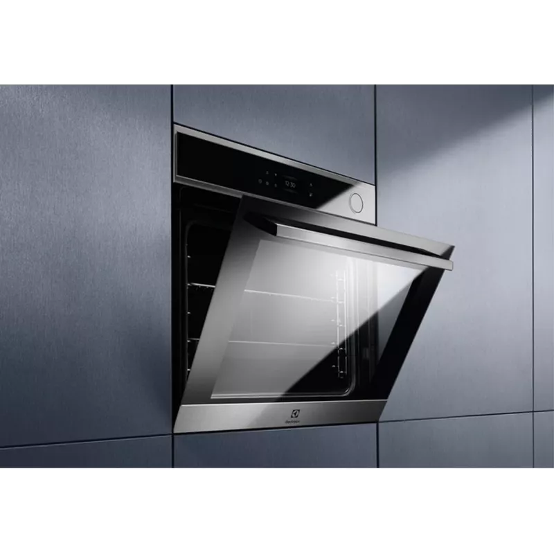 Electrolux EOC8P39WX kalusteisiin asennettava uuni pyrolyysipuhdistuksella, 71L, A+ energia, ruostumaton teräs