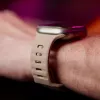Evelatus Sport silikoninen Loop-ranneke Apple Watch 42/44/45/49 mm musta