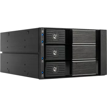 Fantec BP-SA2131 3-paikkainen SAS/SATA taustalevymoduuli 5,25 tuuman paikkaan - Trayless Hot-Swap, 70mm tuuletin, musta alumiini 2185