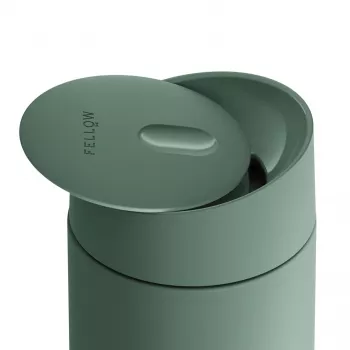 Fellow Carter Slide -muki 473 ml salvianvihreä