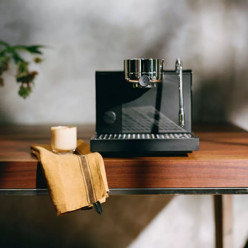 Fellow espressokeitin Serie 1 matta musta
