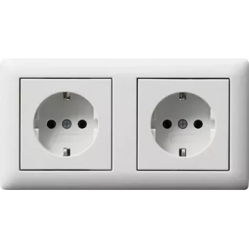 GIRA 479304 SCHUKO 2-osainen esijohdotettu pistorasia ja kehys, puhtaanvalkoinen