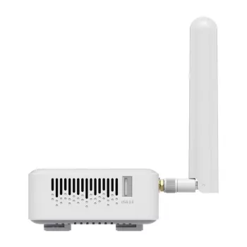 GL.iNet Spitz Plus GL-X2000 5G NR Dual-Band Wi-Fi 6 AX3000 langaton reititin