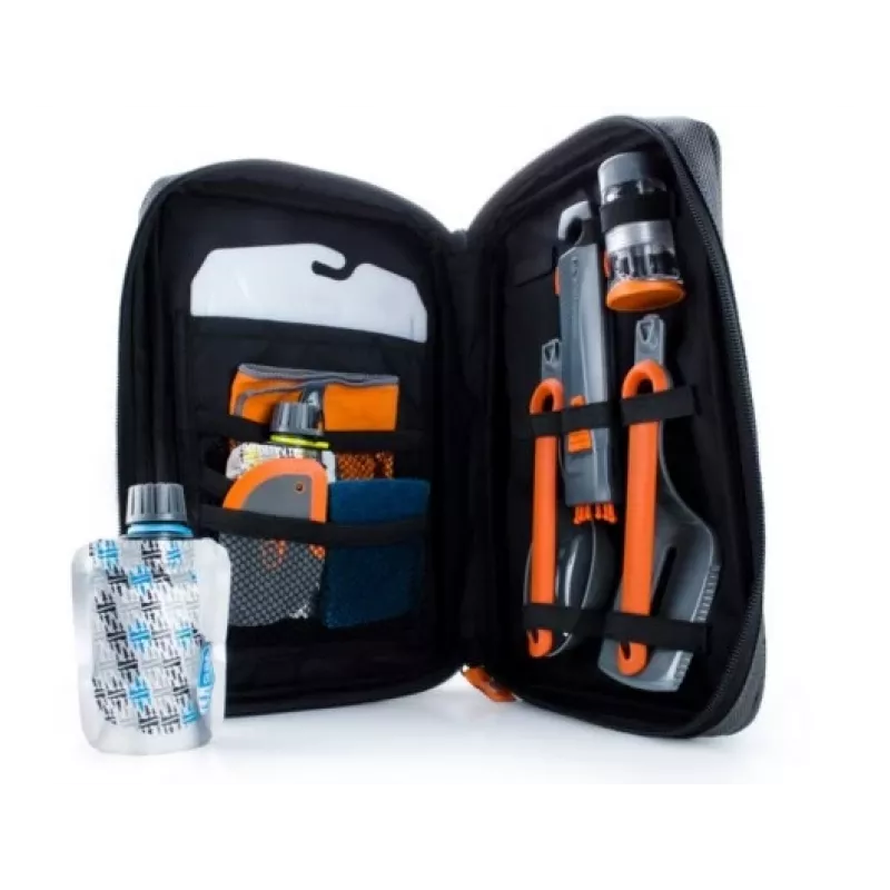 GSI Outdoors Gourmet Kitchen Set 11-osainen retkeilykeittiöastiasarja