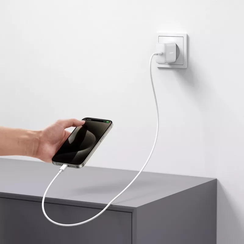 JOYROOM 10000mAh 22,5W USB-C varavirtalähde integroidulla kaapelilla