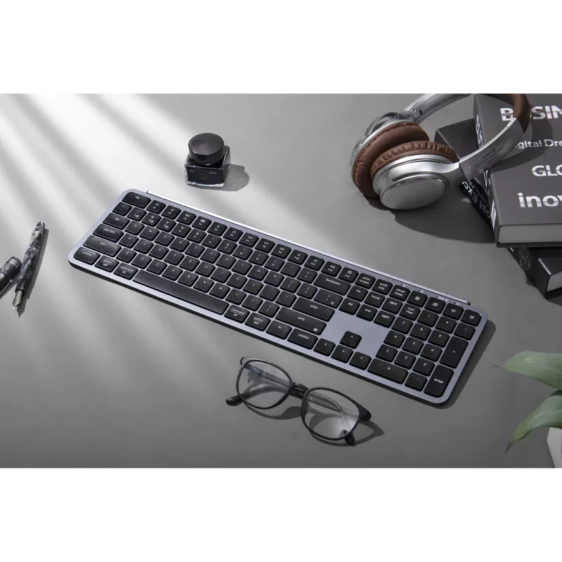 KEYCHRON B6 Pro Low-Profile langaton mekaaninen näppäimistö (harmaa/musta, saksalainen asettelu, saksimekanismi)