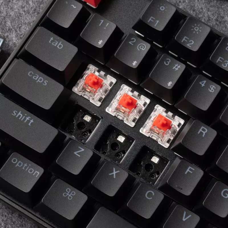Keychron K8 QMK 80% TKL langaton mekaaninen näppäimistö V2 Red Switches - musta