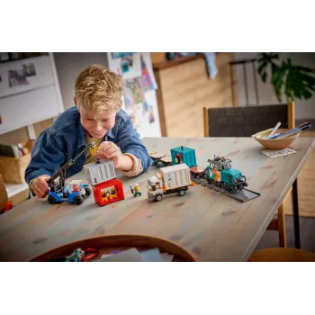 LEGO City 60509 sataman rahtijuna nosturilla ja kuorma-autolla