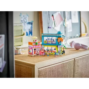 LEGO Friends 42674 sarjakuvakauppa ja pelikauppa rakennussarja