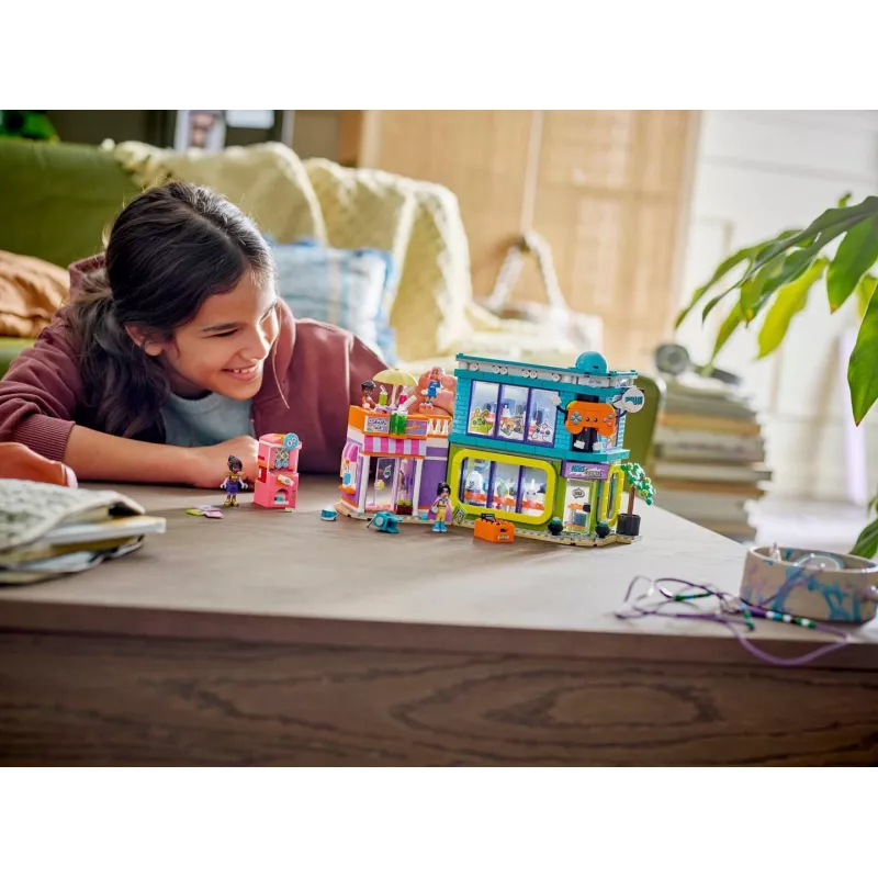LEGO Friends 42674 sarjakuvakauppa ja pelikauppa rakennussarja