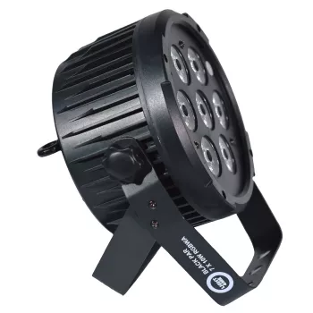 LIGHT4ME BLACK PAR 7x10W RGBWA LED tehokas ja kevyt