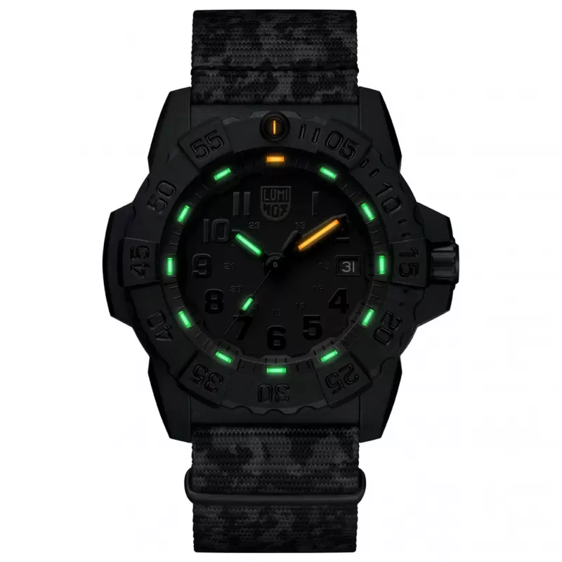 LUMINOX miesten kello XS.CE01.BO Commando Raider 3320 -sarja 45mm