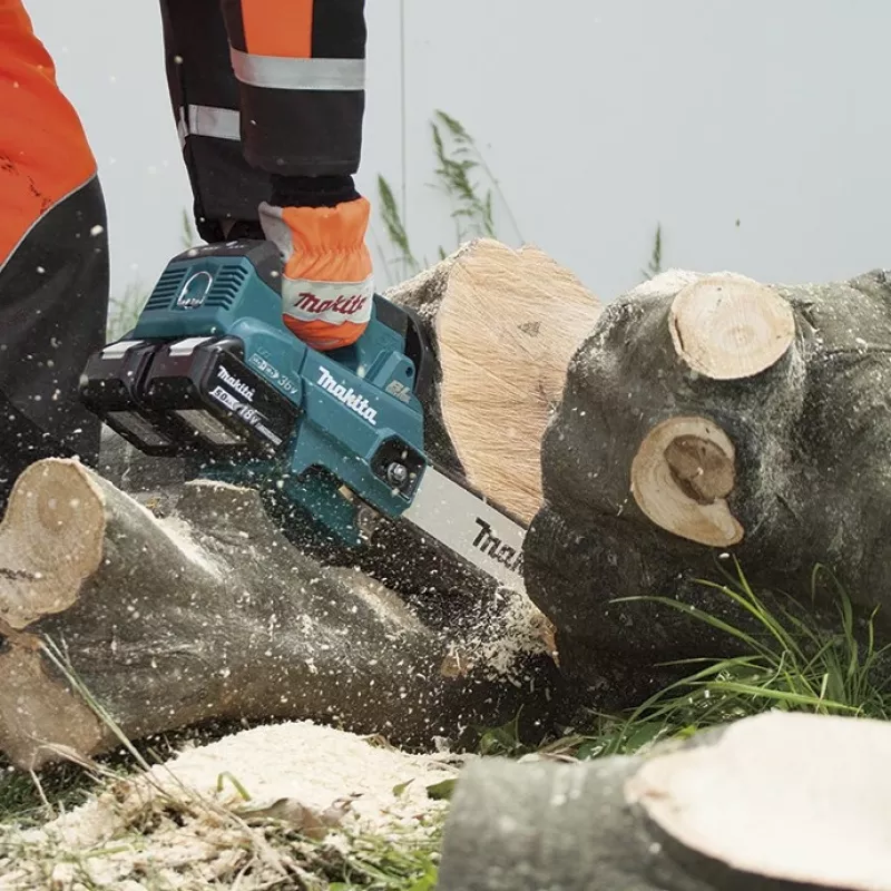 Makita DUC306Z akku-top-handle-ketjusaha 36V (2x18V) LXT 30cm laippa