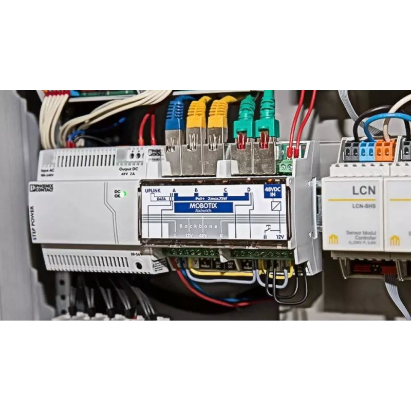 MOBOTIX MX-SWITCH1 - verkkokytkin - 4 x 10/100 (PoE+) - DIN-kisko