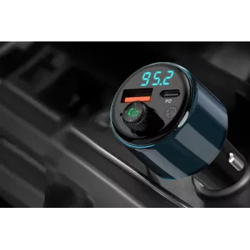 NAVITEL BHF05 MAX monitoiminen FM-lähetin, USB, Bluetooth