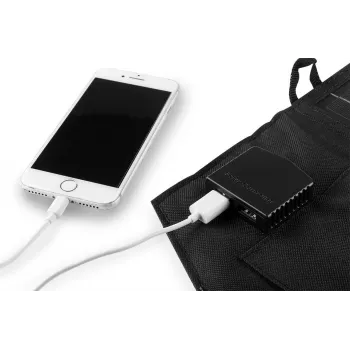 NEO TOOLS 15W taitettava aurinkolaturi USB-A- ja USB-C-lähdöillä, monokristallinen paneeli, IPX4 vedenkestävä, musta