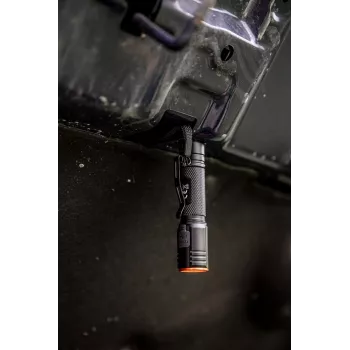 NEO TOOLS USB C 2000 lm CHN LED akkukäyttöinen taskulamppu