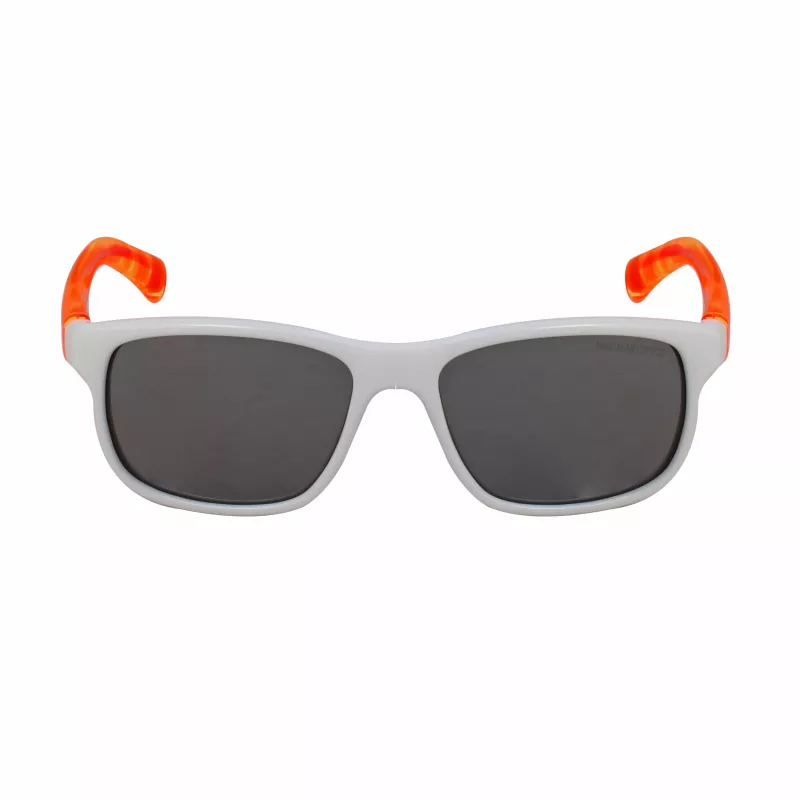 Nike Childish -aurinkolasit CHAMEV0815106 (48/14/120 mm)