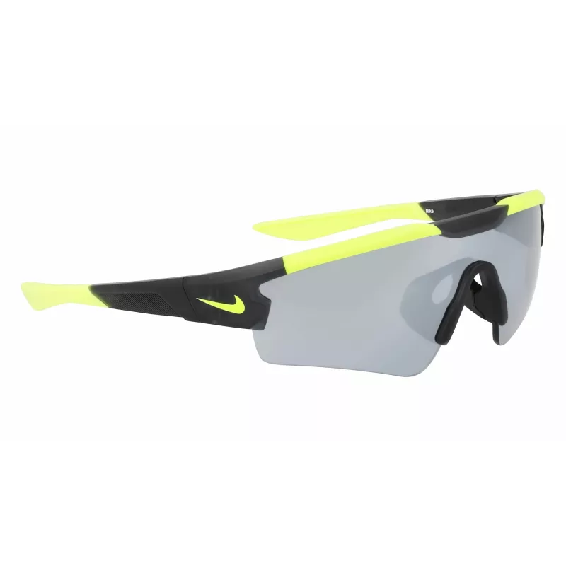 Nike Cloak lasten aurinkolasit - musta kehys, harmaat linssit - 57/20/115 mm