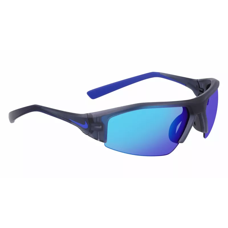 NIKE SKYLONACE22M unisex-urheiluaurinkolasit - 70/11/135 mm