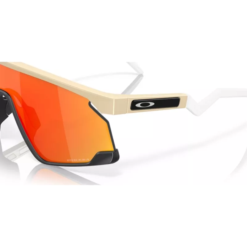Oakley Bxtr aurinkolasit Shield Wrap-Around mattamusta Prizm musta
