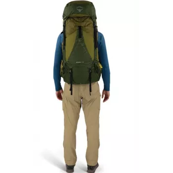 Osprey Atmos AG LT 50 vaellusreppu musta S/M