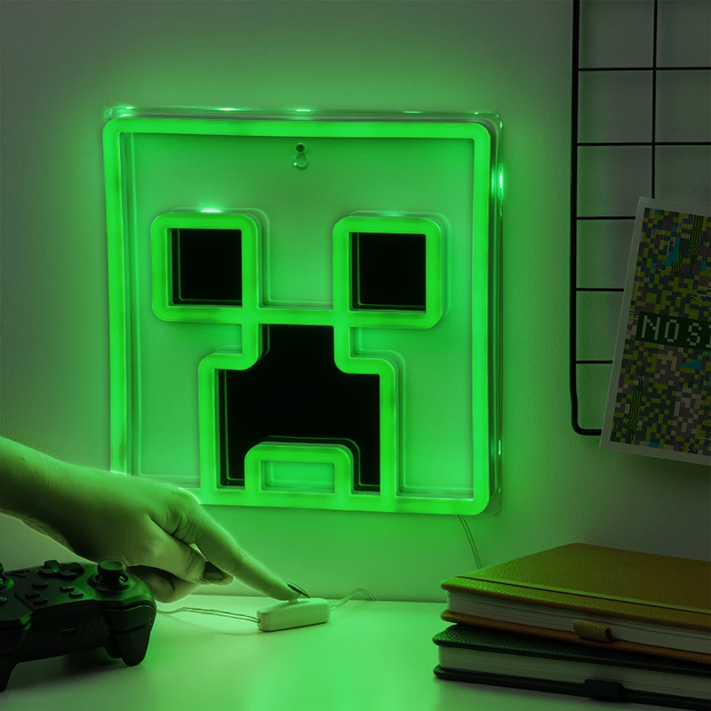 Paladone Minecraft Creeper seinälle asennettava LED-neonvalo