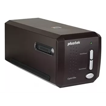 Plustek OpticFilm 8300i SilverFast SE 35mm filmi- ja diaskanneri