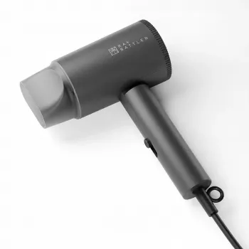 Ray Battler RB 7007 hiustenkuivaaja HD-7007 - 2000W ionikeraaminen AC-moottori, 3 lämpöasetusta/2 nopeusasetusta, kylmäilmapuhallus, suutin, musta