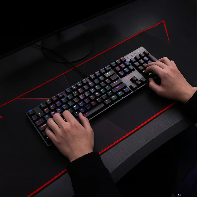 Redragon SURARA K582RGB mekaaninen RGB-pelinäppäimistö - musta
