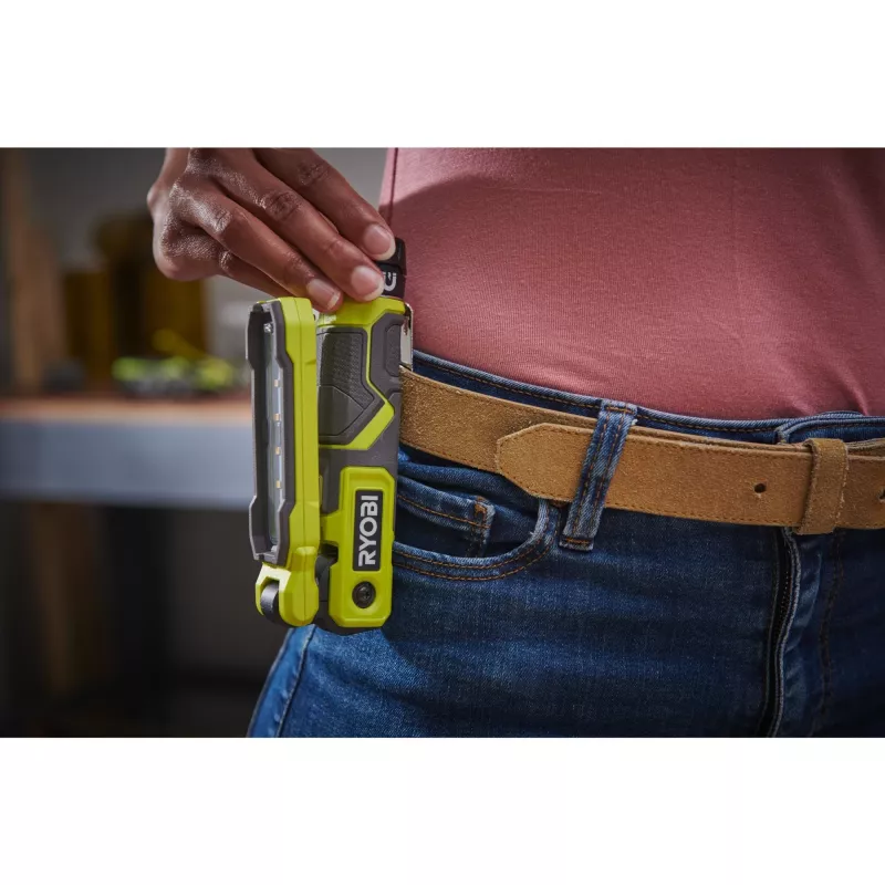 RYOBI 4V USB Lithium Stick Light RLI4-0 (akku ja laturi eivät sisälly toimitukseen)