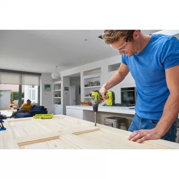 RYOBI ONE+ akkuiskuporakone R18PD5-220S, 18V (vihreä/musta, 2x 2,0 Ah Li-Ion akkua)