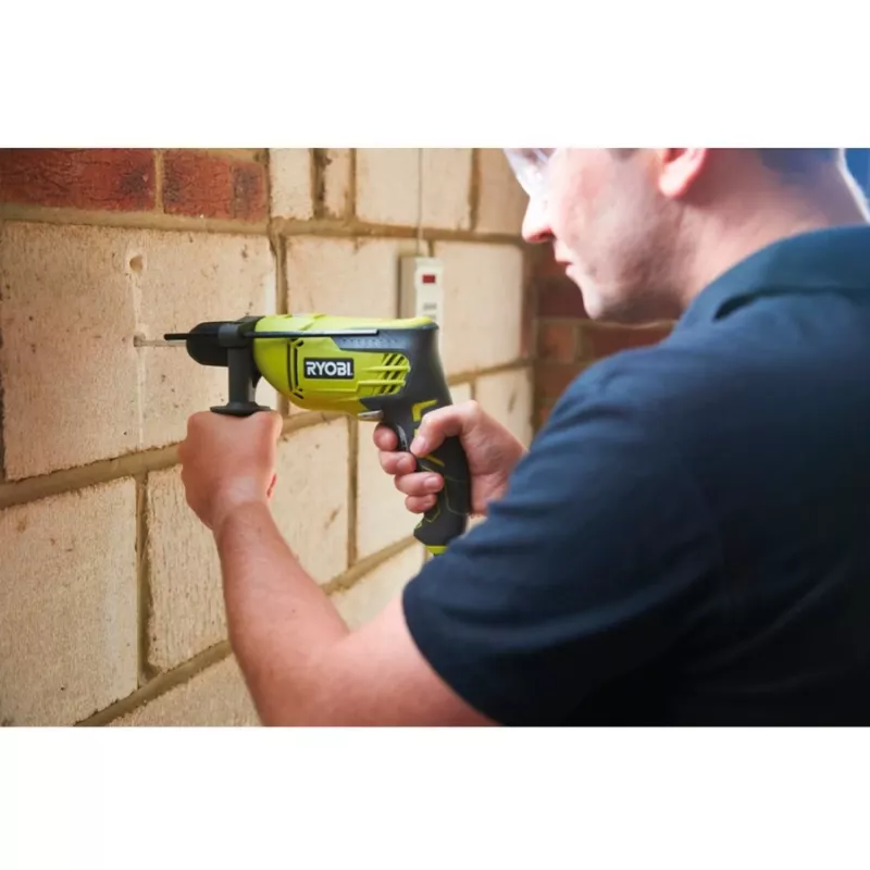 Ryobi RPD680-K Iskuporakone hammaskehäistukalla 680W 230V