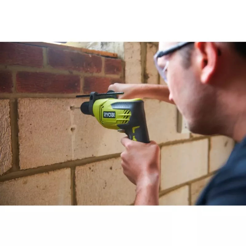 Ryobi RPD680-K Iskuporakone hammaskehäistukalla 680W 230V