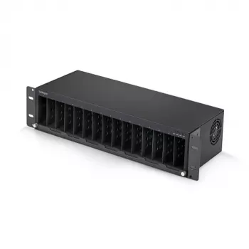 StarTech.com 15-paikkainen mediakehys 4-paikkaisella SATA RAID -tallennuksella, USB 3.0, TAA-yhteensopiva