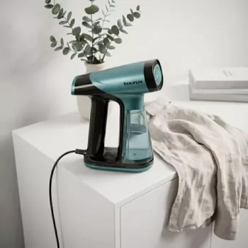 Taurus Sliding Care ProSuction höyrysilitysrauta 1550 W 180 ml syaani