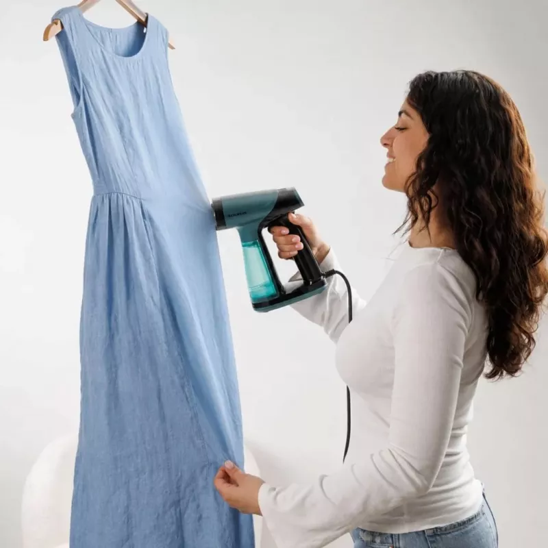 Taurus Sliding Care ProSuction höyrysilitysrauta 1550 W 180 ml syaani