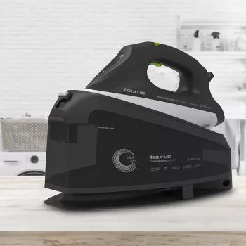Taurus Sliding Pro 3000 Non Stop höyrysilitysasema 3000 W 1,5 L keraaminen pohja musta