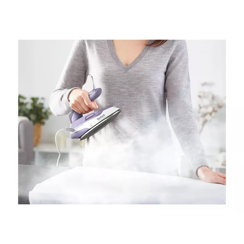 Tefal First Class DB1612E0 matkasilitysrauta - 1100 W, ruostumaton teräspohja, kaksoisjännite, 70 ml säiliö, valkoinen/sininen
