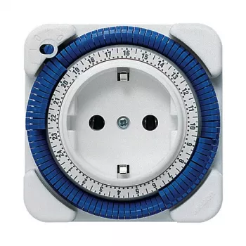 THEBEN THEB Analog Timer 26 24H ilman käyntivarausta, pistorasia-ajastin (0260030)