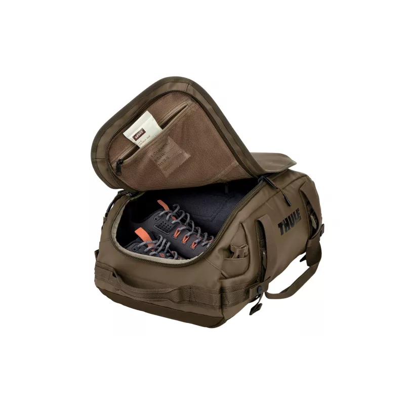 Thule 5587 Chasm 30L matkalaukku Deep Khaki