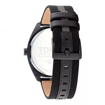 Tommy Hilfiger miesten kello 1792039 45 mm sininen kellotaulu ruskea nahka