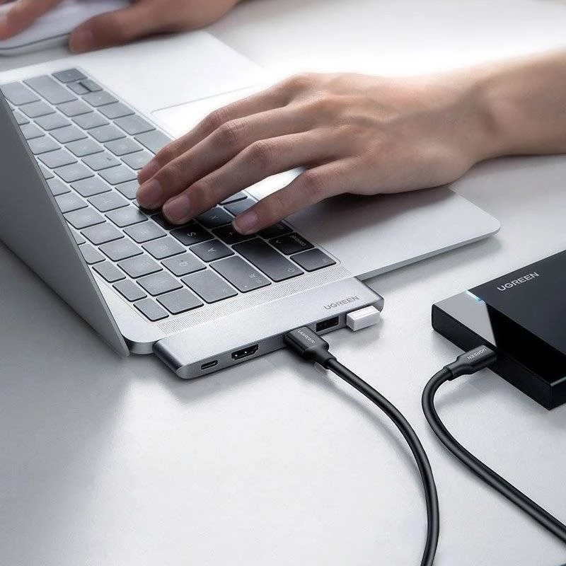 UGREEN 60559 5-in-2 USB-C-keskitin MacBook Pro/Airille, USB-C PD 100W, HDMI 4K, 3x USB 3.0