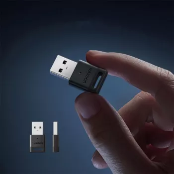 UGREEN CM591 USB-A Bluetooth 5.3 -adapteri - musta