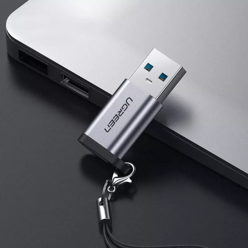 UGREEN USB 3.0 uros - Type-C 3.1 naaras -adapteri, tiedonsiirto ja lataus, Space Gray