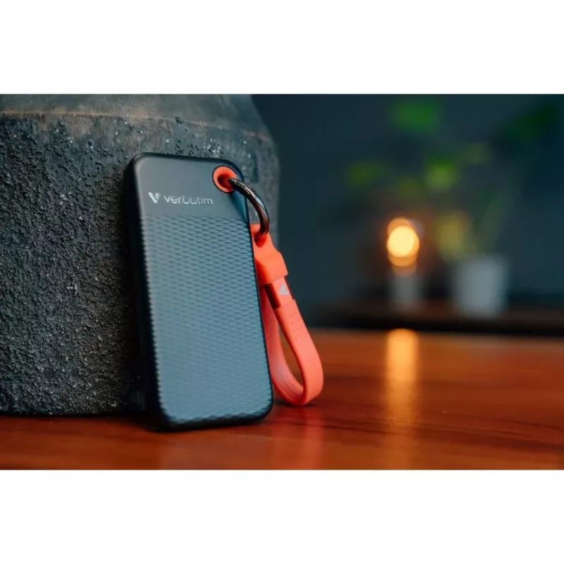 Verbatim Pocket SSD 256GB USB 3.2 Gen 2 Type-C ulkoinen SSD-kiintolevy musta/punainen (32417)