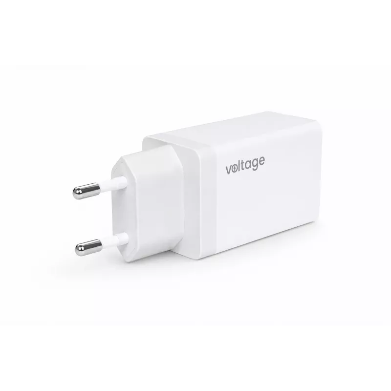 Voltage GaN 67W seinälaturi, 2x USB-C & 1x USB-A, PD 3.0, QC 3.0, PPS, EU-pistoke, valkoinen