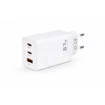 Voltage GaN 67W seinälaturi, 2x USB-C & 1x USB-A, PD 3.0, QC 3.0, PPS, EU-pistoke, valkoinen