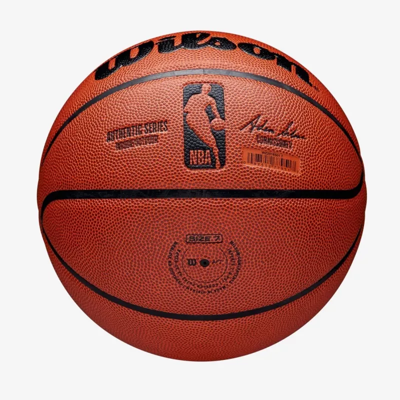 Wilson NBA Authentic sisä- ja ulkokoripallo koko 7 ruskea